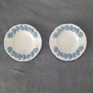Set of Vtg Round Wedgwood Embossed Queensware ashtray trinket trays Cream Blue